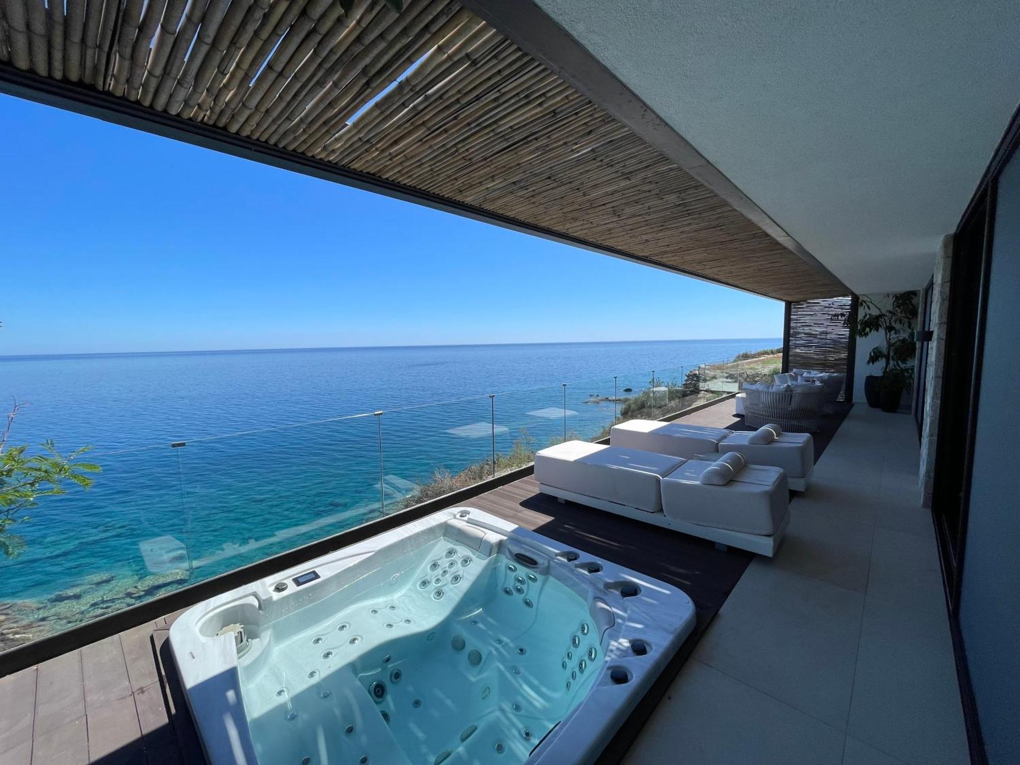 Mystique Luxury Suite Achlia Exterior photo